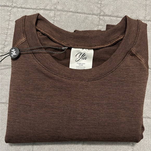 YoungLA Women's Bossy Crop Top - Picture 4 of 4